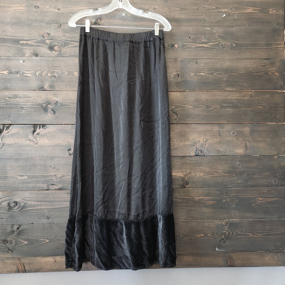 CP Shades Black Rayon Maxi Skirt Velvet Trim Hem Elastic Waist Medium Pull on